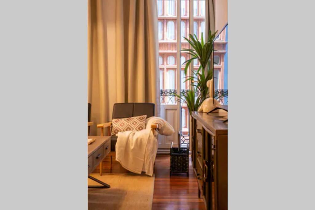 Exclusivo apartamento en el Casco Viejo Bilbao Exterior foto
